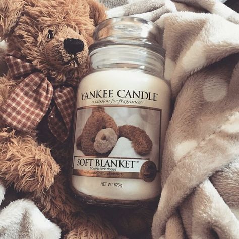 Yankee Candle Aesthetic, Heaven Aesthetic, Pink Matcha, Itgirl Aesthetic, Emily Skinner, Teddy Girl, Candle Obsession, 2014 Tumblr, Yankee Candles