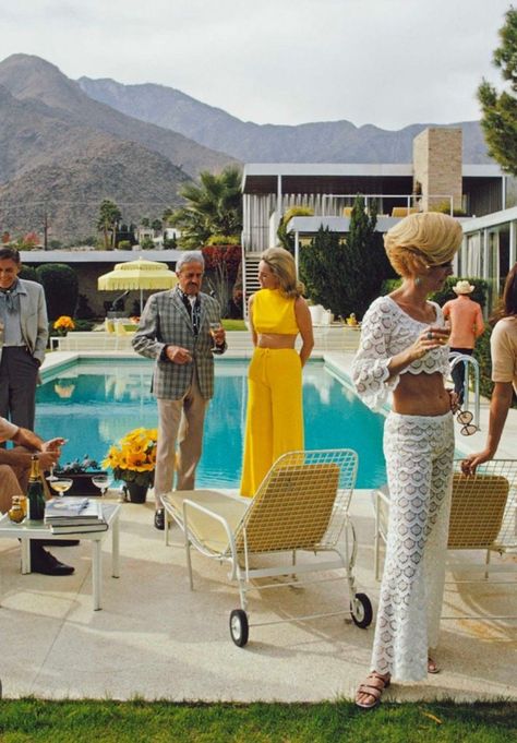 1960s Pool, Palm Springs Pool Party, Slim Aarons Photography, Palm Springs Pool, Environmental Portraits, Slim Aarons, Celebrity Culture, Holding Baby, West Point