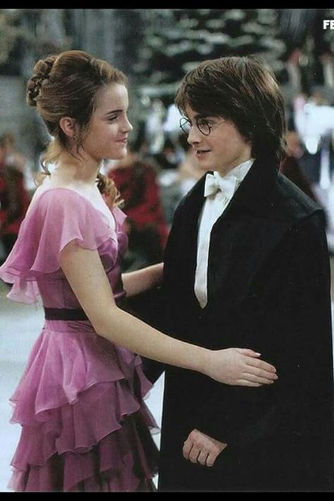 Hermione And Harry, Daniel Harry Potter, Harmony Harry Potter, Harry Potter Stuff, Albus Severus Potter, Harry Potter Ron And Hermione, Harry And Hermione, Harry Potter Hermione Granger, Buku Harry Potter