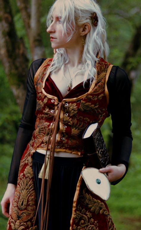 Bard Aesthetic Outfit Dnd, Fantasy Nonsense Clothes, Fantasy Waistcoat, Prickly Alpaca Art, Bard Ren Faire, Casual Knightcore Outfits, Bard Fashion, Pricklyalpaca Art, Prickly Alpaca