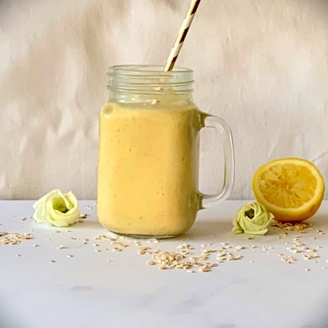 Mango and Oat Smoothie Recipe Mango Oats Smoothie, Oats Smoothie Recipes, Oats Smoothie, Oat Smoothie, Skim Milk, Smoothie Recipe, Slushies, Fat Free, Mason Jar Mug