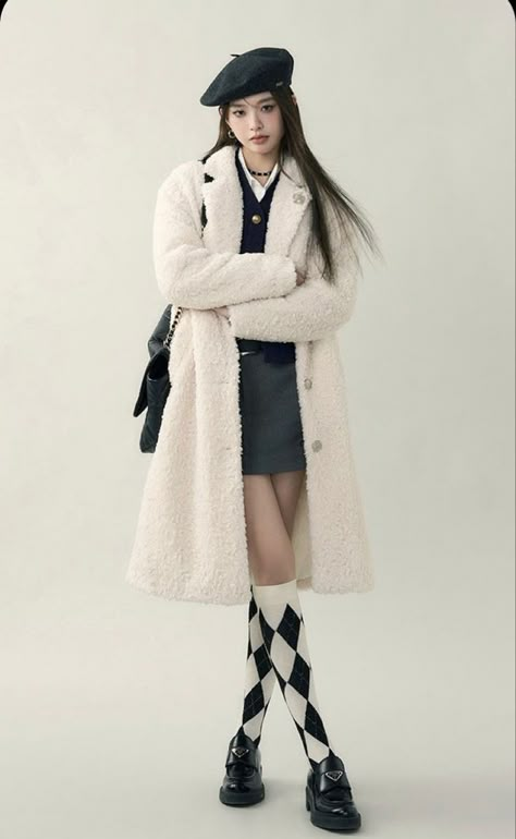 Freezing Winter Outfits, Winter Outfits Cold Freezing, Winter Outfits Blackgirl, Winter Outfits Korean, Outfit Ideas For School, Outfit Ideas Winter, Outfits Cold, Winter Outfits Aesthetic, Winter Outfit Ideas