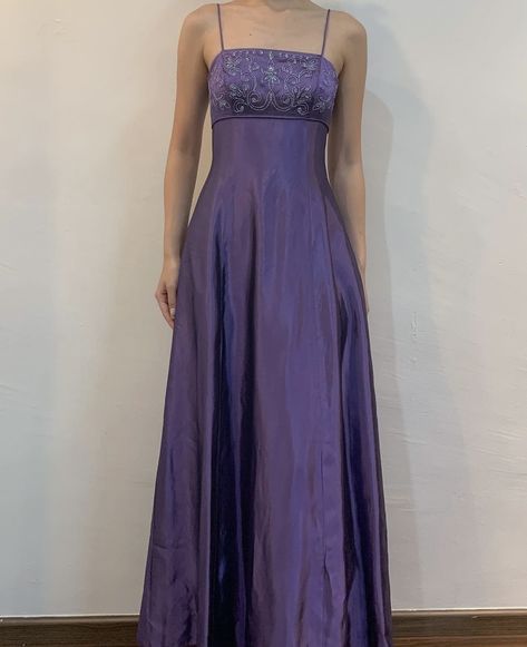 Kat Stratford Prom Dress, Aesthetic Purple Dress, 1990s Prom Dress, 90s Prom Dresses, Dream Prom Dress, One Shoulder Prom Dress, Dream Prom, Prom Dress Inspiration, Sequin Prom Dresses