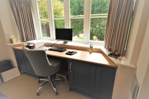 A simple desk solution designed to fit inside clients bay window. Made using our Taransey smooth painted doors in Farrow & Ball 'Stiffkey Blue' and a 25mm pp edged Oak laminate worktop. #office #desk #study #painted #blue #oak #design Bay Window Desk Ideas, Bay Window Office, Bay Window Desk, Bay Window Bedroom, Window Desk, Bay Window Living Room, Home Office Layouts, Bedroom Workspace, Basement Office