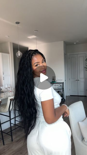 Andrea on Instagram: "Getting a sew-in in the middle of your boho knotless braids is changing the game! 👏🏽👏🏽
.
.
#bohoknotless
#bohoknotlessbraids #knotlessbraids
#halfsewinhalfbraids
#blackgirlhairstyles #protectivestyles #summerhairstyle #blackgirlhairinspo" Sew In And Braids, Sew In And Braids Hairstyles, Shenseea Hairstyles, Boho Braids With Sew In, Black Boho Knotless Braids, Sew In Hairstyles With Braids, Half Sew In Half Braids, Middle Part Braids, Blonde Boho Knotless Braids