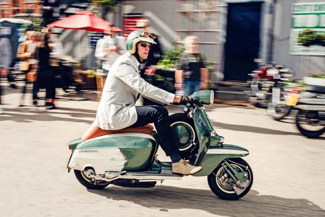 We’d Ride A Scooter If They All Looked As Good As This Lambretta • Petrolicious Vespa 50cc, Lambretta Vintage, Riding Scooter, Vespa 50, Vespa S, Retro Scooter, Mod Scooter, Lambretta Scooter, Vespa Lambretta