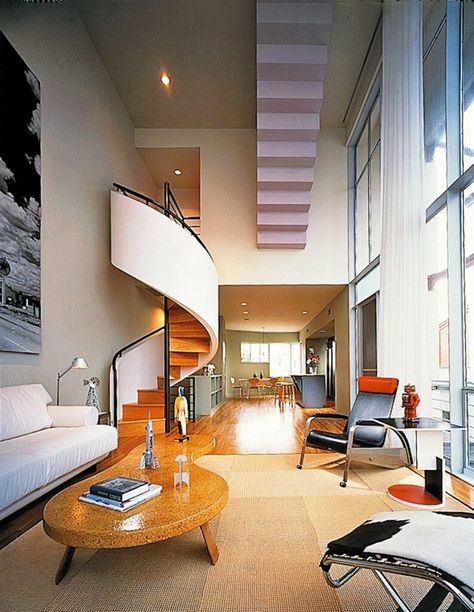 Highlights of 1990s Interior Design: Celebrating 90 Years of Design Cool Living Room Ideas Creative, 90s House Decor, Cool Living Room Ideas, 1990s Interior, Room Ideas Creative, 90s Interior Design, 1970s Interior Design, Cool Living Room, 90s Interior