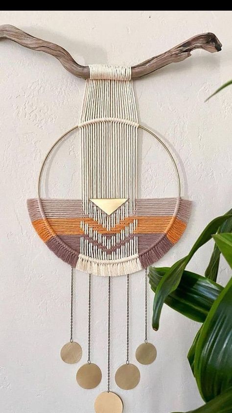 Macraweave Wall Hanging, Simpul Makrame, Macrame Wall Hanging Tutorial, Yarn Wall Art, Macrame Wall Hanging Diy, Macrame Wall Hanging Patterns, Crochet Wall Hangings, Hanging Home Decor, Hanging Flower Wall