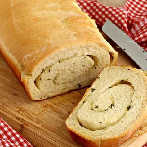 Crusty Italian Bread, Garlic Herb Bread, Brown Sugar Meatloaf, Leftover Meatloaf, Meatloaf Sandwich, Swirl Bread, White Bread Recipe, Herb Bread, Swirled Bread