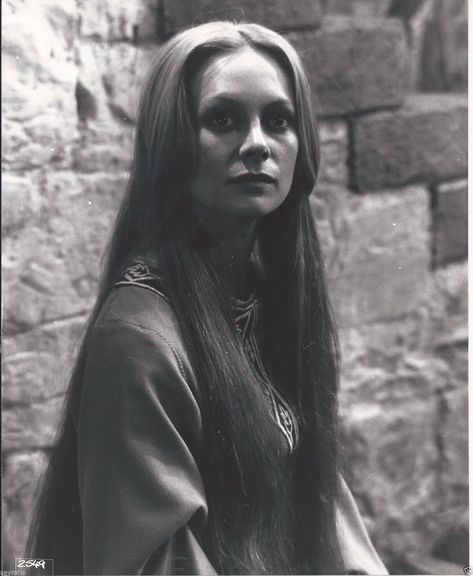 Francesca Annis as Lady Macbeth in "Macbeth [original title: The Tragedy of Macbeth] (1971)" Lady Macbeth Movie, Macbeth 1971, Macbeth Film, Lego Portrait, Karen Steele, Francesca Annis, Sherry Jackson, Ars Magica, The Tragedy Of Macbeth