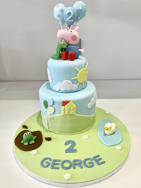 George Pig Birthday Cake, Tortas Peppa Pig, George Pig Cake, George Pig Birthday, Greta Gris, Peppa Pig Birthday Cake, Pig Birthday Cakes, Dino Cake, Peppa Pig Cake