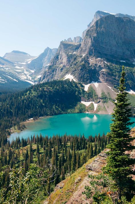 Grinnell Glacier Trail - A Must-Do Hike in Glacier National Park - Roads and Destinations Glacier National Park Vacation, Glacier Montana, Grinnell Glacier, Many Glacier, Glacier Lake, Glacier National Park Montana, Glacier Park, National Park Vacation, National Parks Trip