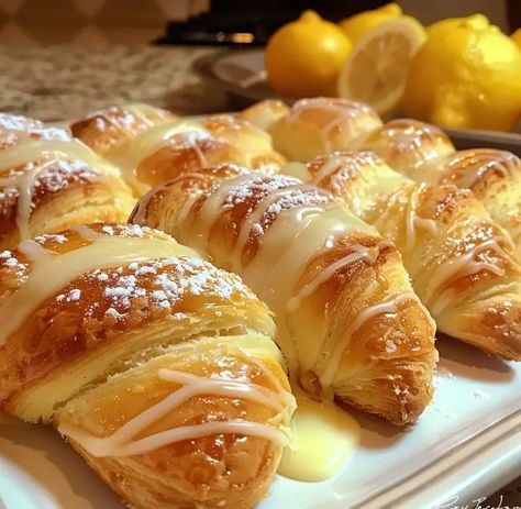 Lemon Cheesecake Crescent Rolls – Naomi's Recipes Crescent Roll Desserts, Camper Recipes, Cracked Out Chicken, Cheesecake Crescent Rolls, Crescent Rolls Recipe, Crescent Roll Dessert, Crescent Roll Cheesecake, Chicken Tater Tot Casserole, Cracked Out