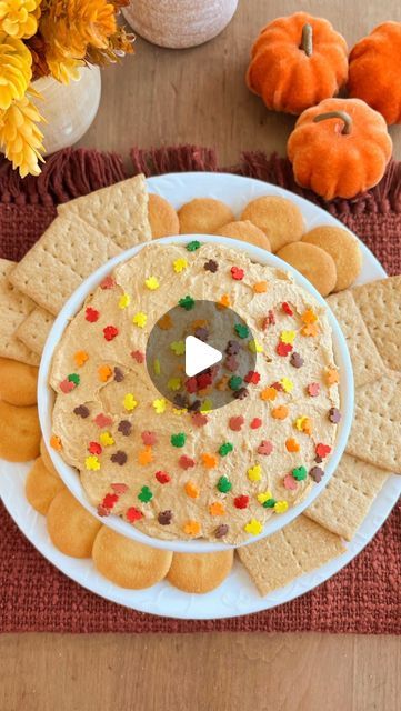 Easy No Bake Pumpkin Pie, Pumpkin Pie Dip Recipe, Fall Dip, Dairy Free Pumpkin Pie, Pumpkin Pie Dip, Pie Dip, No Bake Pumpkin, Bake Pumpkin, Cinnamon Pumpkin