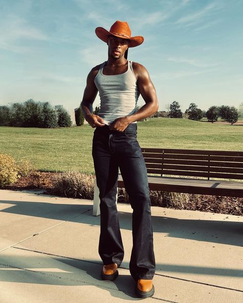 Brown Cowboy Boots Outfit, Cowboy Outfit For Men, Shot On Iphone, Boots Outfit Men, Black Cowboys, Cowboy Aesthetic, Brown Cowboy Boots, Special Place In My Heart, Cowboy Outfits