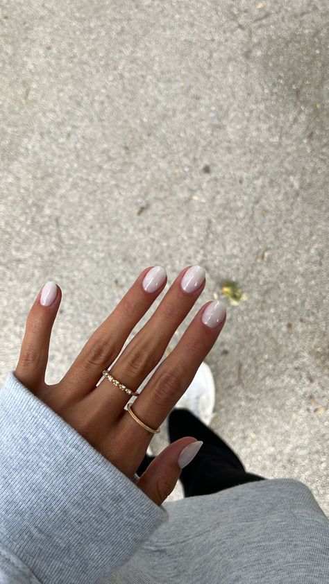 Short Classy Nails, Engagement Nails, Milky Nails, Short Gel Nails, Smink Inspiration, Basic Nails, Casual Nails, Cute Gel Nails, Nail Colours