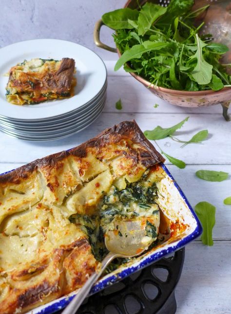 Spinach and Ricotta Lasagne Spinach And Ricotta Recipes, Spinach And Ricotta Lasagne, Spinach And Ricotta Lasagna, Beached Whale, Veg Pasta, Vegetarian Lasagne, Lasagne Sheets, Spinach And Ricotta, Lasagne Recipes