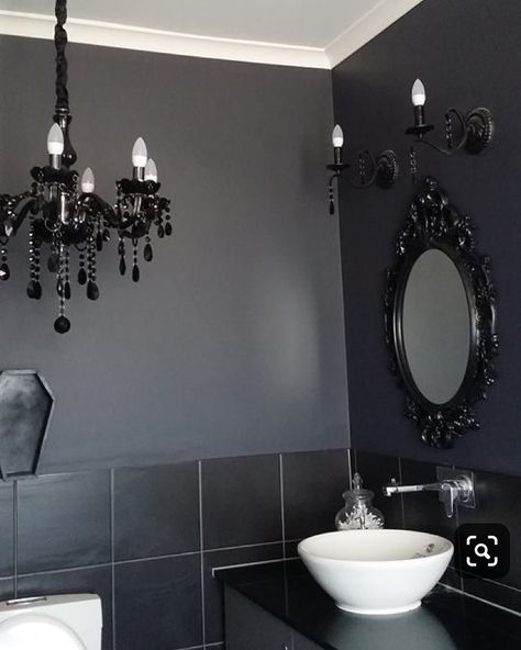 Goth Interior, Casa Rock, Goth Bathroom, Classy Bathroom, Gothic Bathroom, Gothic Interior, Black And White Bathroom, Dark Decor, Goth Home