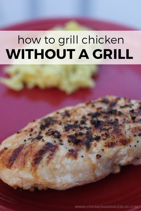 How to make grilled chicken without a grill! Perfect for cold and rainy days. Oven Grilled Chicken, How To Grill Chicken, Grilled Chicken Sandwich Recipes, Chicken Breast Sandwich, Perfect Grilled Chicken, Pizza Calzone, Grill Chicken, Food Experiments, Grilled Food