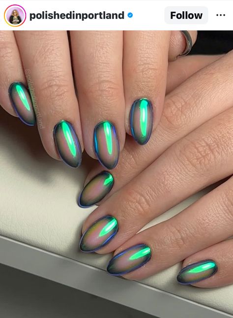 Oil Slick Nails, Designs On Natural Nails, Monochromatic Nails, Aura Nails, Chrome Nails Designs, Metallic Nails, Nails 2024, Nails Desing, Fire Nails