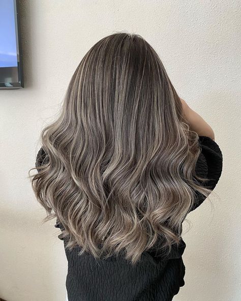 Loving ash brown hair? Check our edit of Instagram's best ash brown hair colours - from blended balayage to icy ombres, for ashy #hairinspo. Ash Blonde Highlights On Ash Brown Hair, Ashy Hair Color Ash Brown, Icy Ash Brown Hair, Ashbrown Haircolor Highlights, Ash Brown Hair Highlights, Ash Beige Highlights, Ash Brown Highlights Straight Hair, Brunnet Hair Ash, Icy Brown Hair