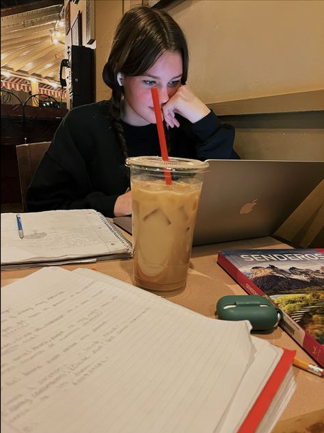 Girl Studying Cafe, Grade 11 Aesthetic, Aesthetic Cafe Study, Studying At Cafe Aesthetic, Working At A Cafe Aesthetic, Cafe Studying Aesthetic, Year 11 Aesthetic, Coffee Shop Studying Aesthetic, Study Group Aesthetic