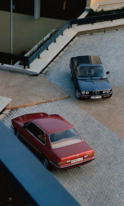 BMW 520i E28 Vintage Bmw Cars, Cars Aesthetic Bmw, Bmw Aesthetic, Bmw 520, Bmw 520i, Vintage Bmw, Bmw Vintage, Bmw E28, Bmw Design