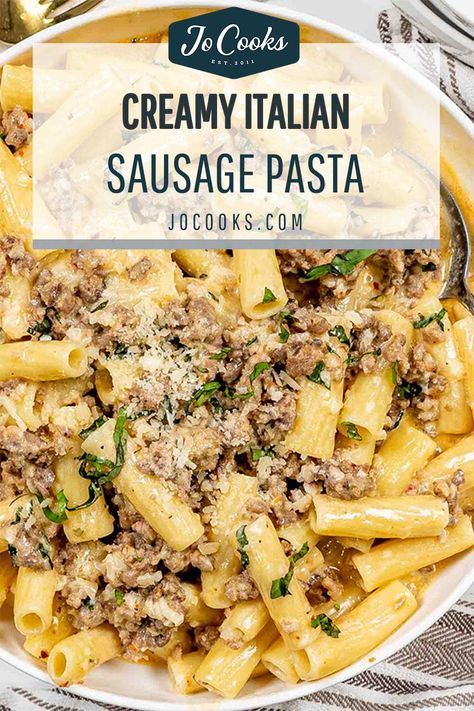 Craving a quick yet scrumptious weeknight dinner? You can't go wrong with this Creamy Italian Sausage Pasta! Made in one skillet and ready in 30 minutes, this dish is the perfect blend of flavors and textures. A must-try recipe for pasta lovers! 🍝 #CreamyItalianSausagePasta #QuickDinnerIdeas #OneSkilletMeals #EasyWeeknightDinners Boscaiola Recipe, Sausage Pasta Recipes Easy, Creamy Italian Sausage Pasta, Creamy Rigatoni, Sausage Pasta Dinner, Sweet Italian Sausage Recipes, Italian Sausage Recipes Pasta, Comfort Pasta Dishes, Creamy Sausage Pasta