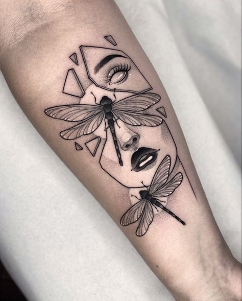 Broken Face Tat, Shattered Face Tattoo, Beauty In Brokenness Tattoo, Cracked Face Tattoo, Woman Butterfly Face Tattoo, Woman Mask Tattoo, Self Reflection Tattoo, Broken Tatoos Ideas, Reflection Tattoo