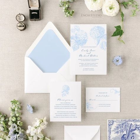 Wedding invitation blue - Etsy Italia Light Blue Hydrangea, Light Blue Wedding Invitations, Hydrangea Wedding Invitations, Blue Hydrangea Wedding, Hamptons Wedding, Hydrangea Wedding, Hydrangeas Wedding, Blue Wedding Invitations, Botanical Wedding