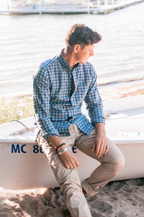 Gingham Shirt Outfit Men, Mens Gingham Shirt Outfit, Casual Gingham Collared Shirt, Casual Collared Gingham Shirt, Blue Check Shirt Mens Outfit, Hipster Fashion Summer, Checked Shirt Outfit, Summer Gingham Button-up Tops, Gingham Outfit