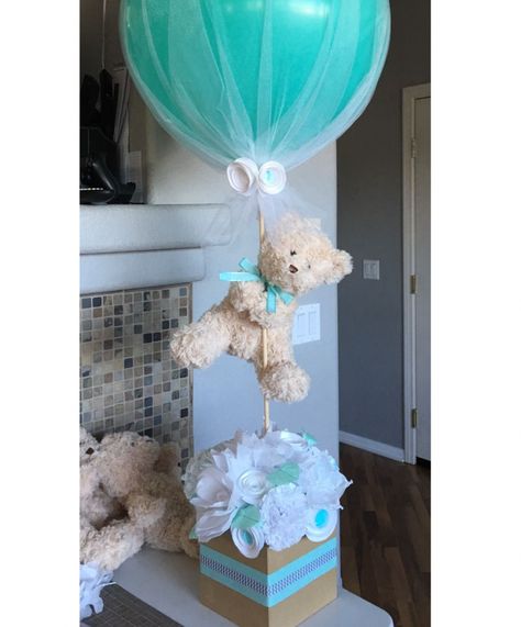 Unique Baby Shower Gifts and Clever Gift Wrapping Ideas – Surf and Sunshine Creative Baby Shower Gifts, Baby Gift Wrapping, Baby Shower Wrapping, Baby Shower Baskets, Creative Baby Shower, Baby Gift Hampers, Baby Shower Gift Basket, Gift Wrapping Ideas