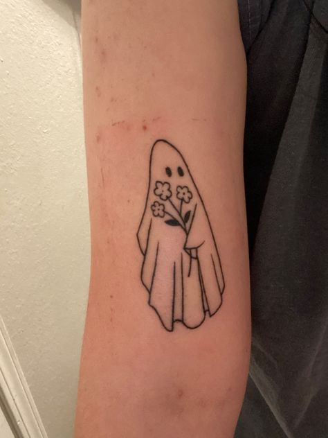 ghost, flowers, tattoo, arm tattoo, bicep tattoo, ghost holding flowers tattoo, ghost with flowers tattoo Ghost Flower Tattoo, Ghost Holding Flowers Tattoo, Holding Flowers Tattoo, Ghost Holding Flowers, Ghost Tattoos, Spooky Tattoos, Flowers Tattoo, Holding Flowers, Ink Ideas