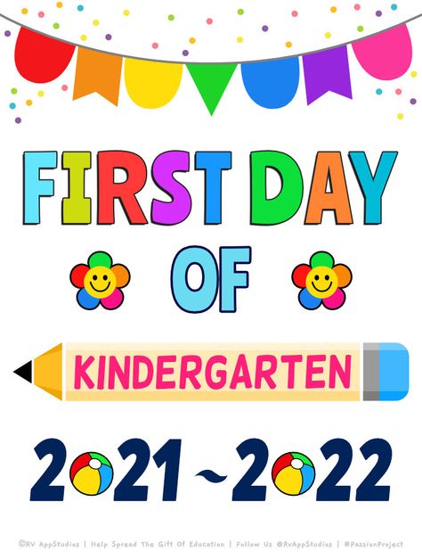 First Day of School of Kindergarten for the Year 2020. First Day Printable, Printable Signs Free, My First Day Of School, First Day Of School Pictures, Kindergarten Colors, Blogger Poses, First Day Of Kindergarten, Kindergarten Coloring Pages, Kids Worksheets