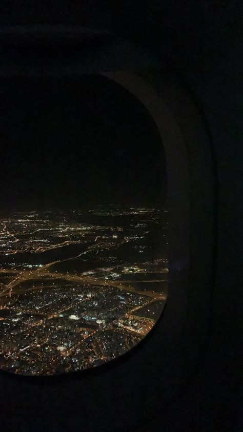 #aesthetic #travel #plane #cityscape #warsaw #night #light Klcc Aesthetic, Night Airport Aesthetic, Aeroport Aesthetic, Warsaw Night, Travel Plane, Plane Photos, Airport Aesthetic, Airplane Window, Travel Pictures Poses