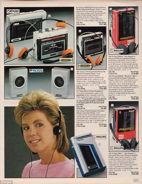 The original iPod: Long before the days of iPods and iPhones, this retro cassette player w... Retro Gadgets, 80s Nostalgia, Old Advertisements, 80s Aesthetic, Retro Advertising, Retro Ads, Old Ads, Vintage Electronics, 80s Fashion