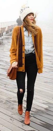 🍂35+ Fall/Winter Mustard Yellow fashions on #fashionfiend✨ Jane Spring Dark Winter Outfits, 100 Winter Outfits, Mustered Yellow, Cardigan Fall Outfit, Shirt Style Tops, Brown Tops, Dark Winter, Yellow Fashion, Casual Fall Outfits