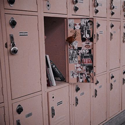 Aesthetic Locker Decor, Teen Idle, Sky Ferreira, Welcome To Hogwarts, Locker Decorations, Marina And The Diamonds, Special Kids, Home Theater Rooms, Photoshoot Themes