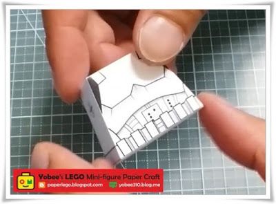 YOBEE'S LEGO MINI-FIGURE PAPER CRAFT: Making FREE LEGO Stormtrooper Paper Model - Body Lego Man Template, Printable Lego Instructions, Lego Man Cardboard Cutout, Lego Man Silhouette, Lego Mini Robot Instructions, Lego Stormtrooper, Free Lego, Lego Mini, Lego Man