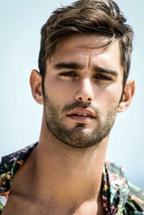 Ricardo Baldin Ricardo Baldin, Brazilian Male Model, Blue Eyed Men, Man About Town, Beautiful Blue Eyes, Bear Men, Curly Hair Men, Photography Poses For Men, Interesting Faces