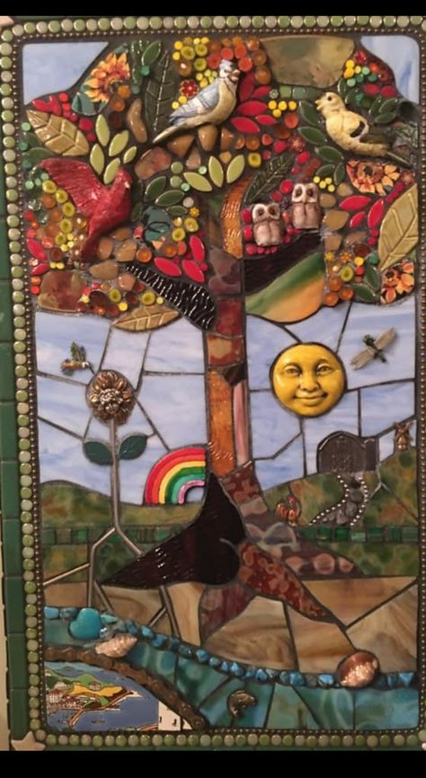 Witchy Mosaic, Mushroom Mosaic, Mosaic Artwork Ideas, Stained Glass Outdoor, Beginner Mosaic, Mosaic Art Design, Mosaic Trees, Landscape Mosaic, Witchy House