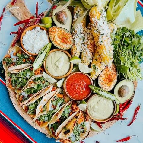 Mexican Sharing Platter, Platter Ideas, Food Platter, Sharing Platters, Mexican Street Food, Mexican Street, Food Platters, Street Food, Party Ideas