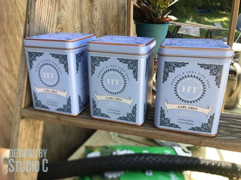 Tea Tin Crafts, Tea Tins Repurposed, Planters For Herbs, Tin Projects, Flex Seal, Tin Planters, Cinder Block Garden, Colorful Planters, Rustic Kitchen Island