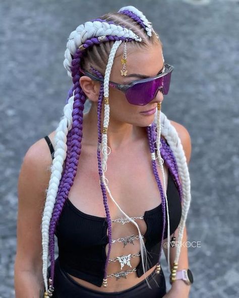 Festival Hair With Extensions, Rave Hairstyles Braids, Rave Braids Festival Hair, Rave Hair Extensions, Edc Hair, White Girl Braids, Festival Hair Braids, Rave Hairstyles, Rave Braids