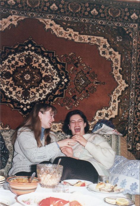 Russia In The 90s, Russian Party Aesthetic, Europe Aesthetic Fashion, Russian Party, Europe Aesthetic, Soviet Art, Romanov Family, Vintage Polaroid, East Europe