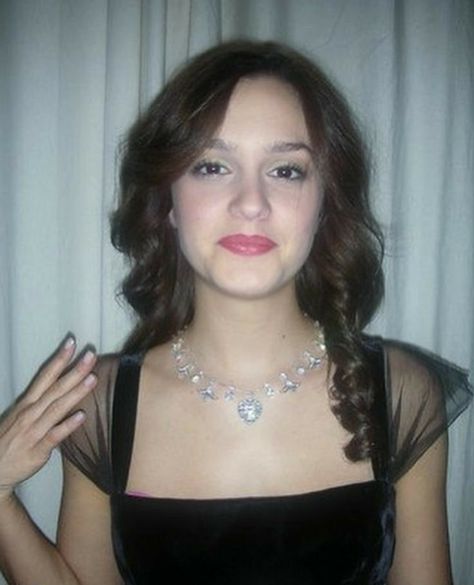 Leighton Meester, Blair Waldorf, A Woman, Black