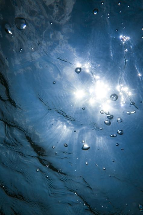 Surfacing | Christopher Johnson Underwater Bubbles, Image Zen, Water Aesthetic, Mermaid Aesthetic, Wallpapers For Iphone, Ocean Vibes, Aesthetic Colors, Aesthetic Images, Sea And Ocean