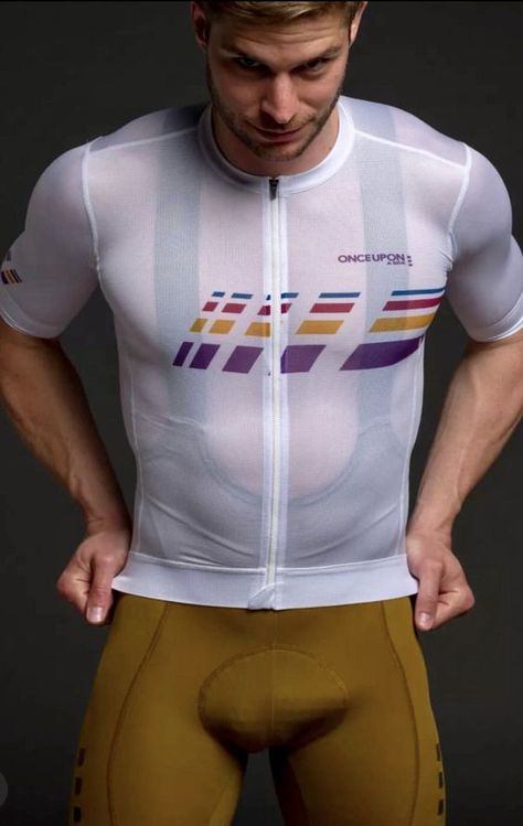 Bi_cyclistnetn Cycling Apparel Men, Cycling Lycra, Cycling Attire, Mens Compression Pants, Best Gym Workout, Track Cycling, Athletic Tights, Wrestling Singlet, Hunks Men