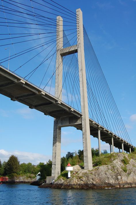 Cable Stayed Bridge, Bridge Design, Brooklyn Bridge, Norway, Design Studio, The Globe, Bridge, Around The Worlds, Engineering