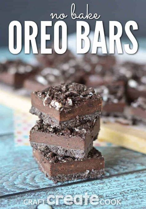 Oreo Bars, Hot Chocolate Fudge, Dessert Oreo, Party Food Dessert, Trifle Desserts, Slow Cooker Desserts, Oreo Recipes, Desserts Vegan, Winter Desserts